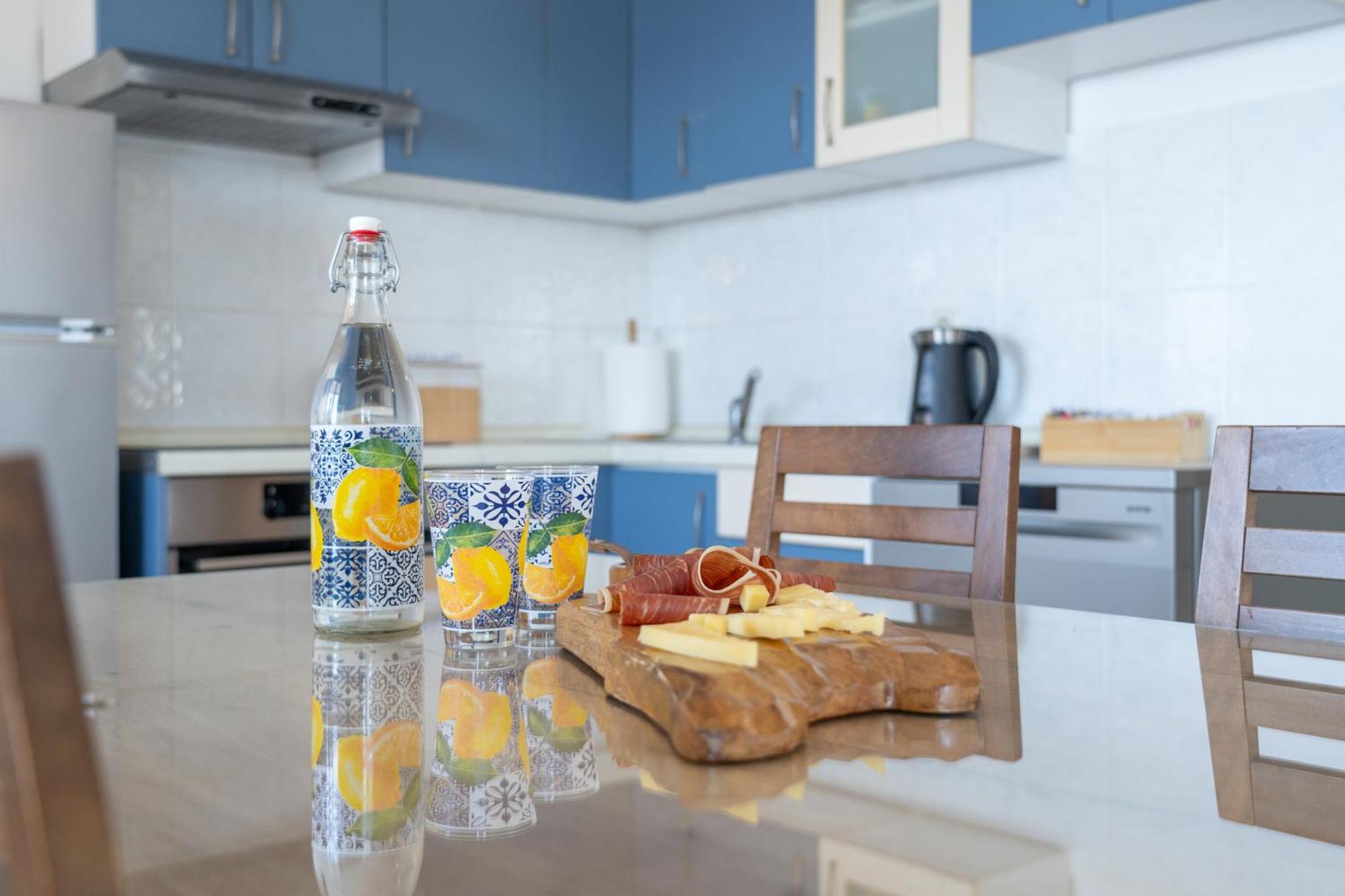 Apartment 30 M From Beach,Makarska,Marija Exterior photo