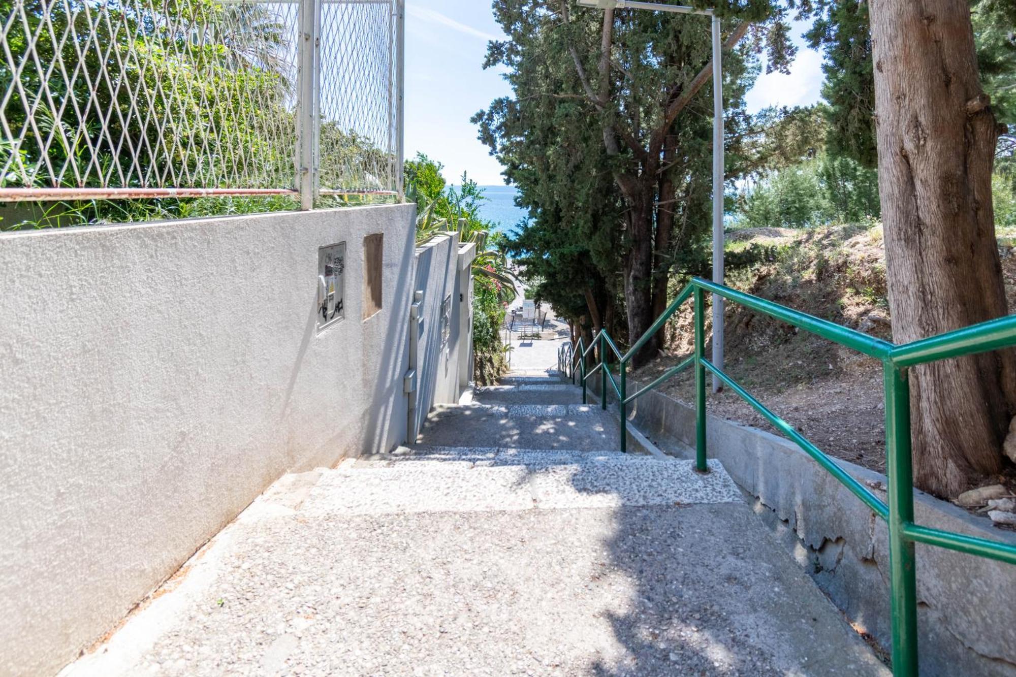 Apartment 30 M From Beach,Makarska,Marija Exterior photo